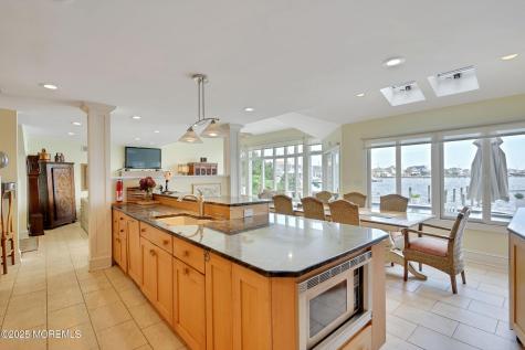 323 Cove Drive Mantoloking NJ 08738