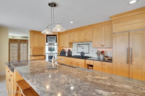 323 Cove Drive Mantoloking NJ 08738