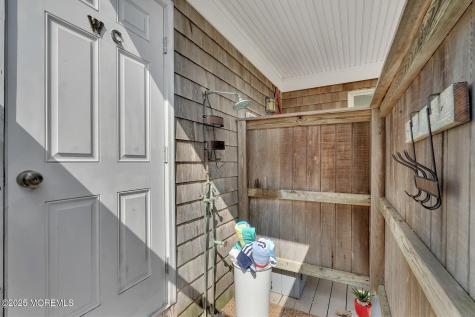 323 Cove Drive Mantoloking NJ 08738