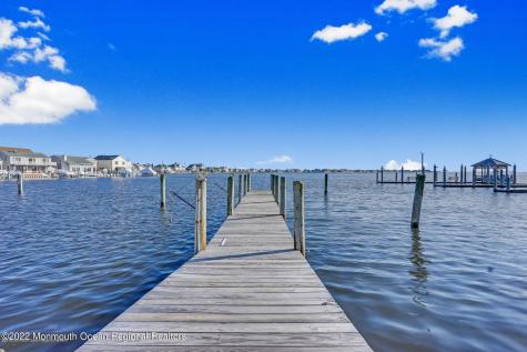 323 Cove Drive Mantoloking NJ 08738