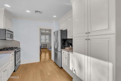 48 5th Street Highlands NJ 07732