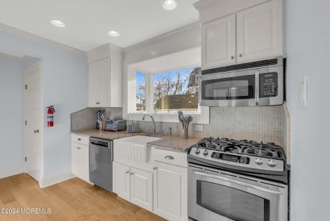 48 5th Street Highlands NJ 07732
