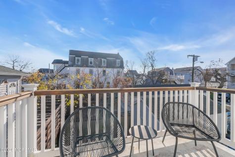 48 5th Street Highlands NJ 07732