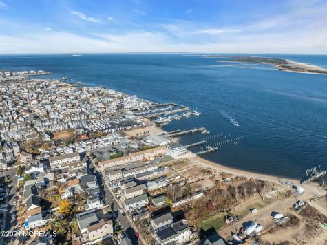48 5th Street Highlands NJ 07732
