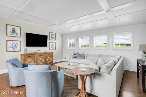 208 Neptune Place Sea Girt NJ 08750