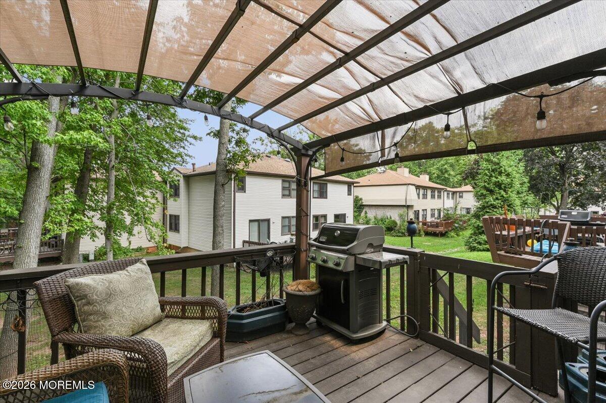27 Highview Drive Woodbridge NJ 07095