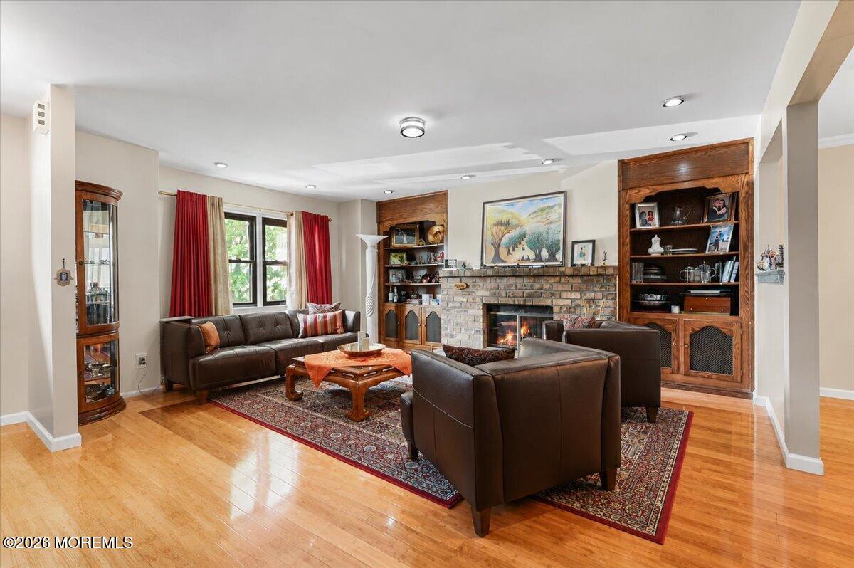27 Highview Drive Woodbridge NJ 07095
