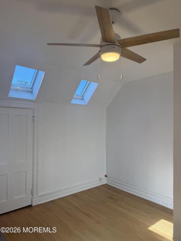 84 Mclaren Street Red Bank NJ 07701