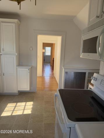 84 Mclaren Street Red Bank NJ 07701