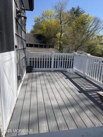 84 Mclaren Street Red Bank NJ 07701