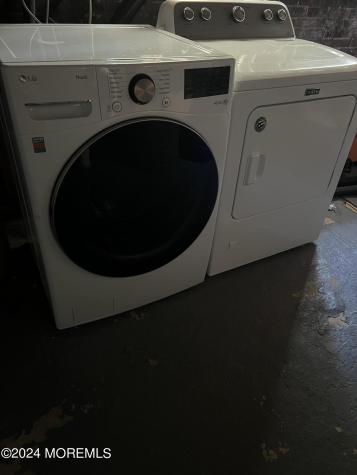 84 Mclaren Street Red Bank NJ 07701
