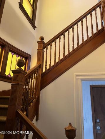 84 Mclaren Street Red Bank NJ 07701