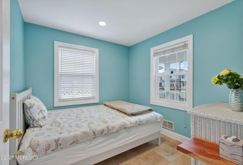 19 Haddonfield Avenue Lavallette NJ 08735