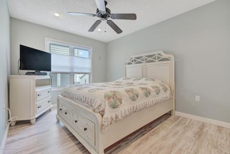 42 Hamilton Avenue Seaside Heights NJ 08751