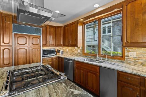 1118 Barnegat Lane Mantoloking NJ 08738