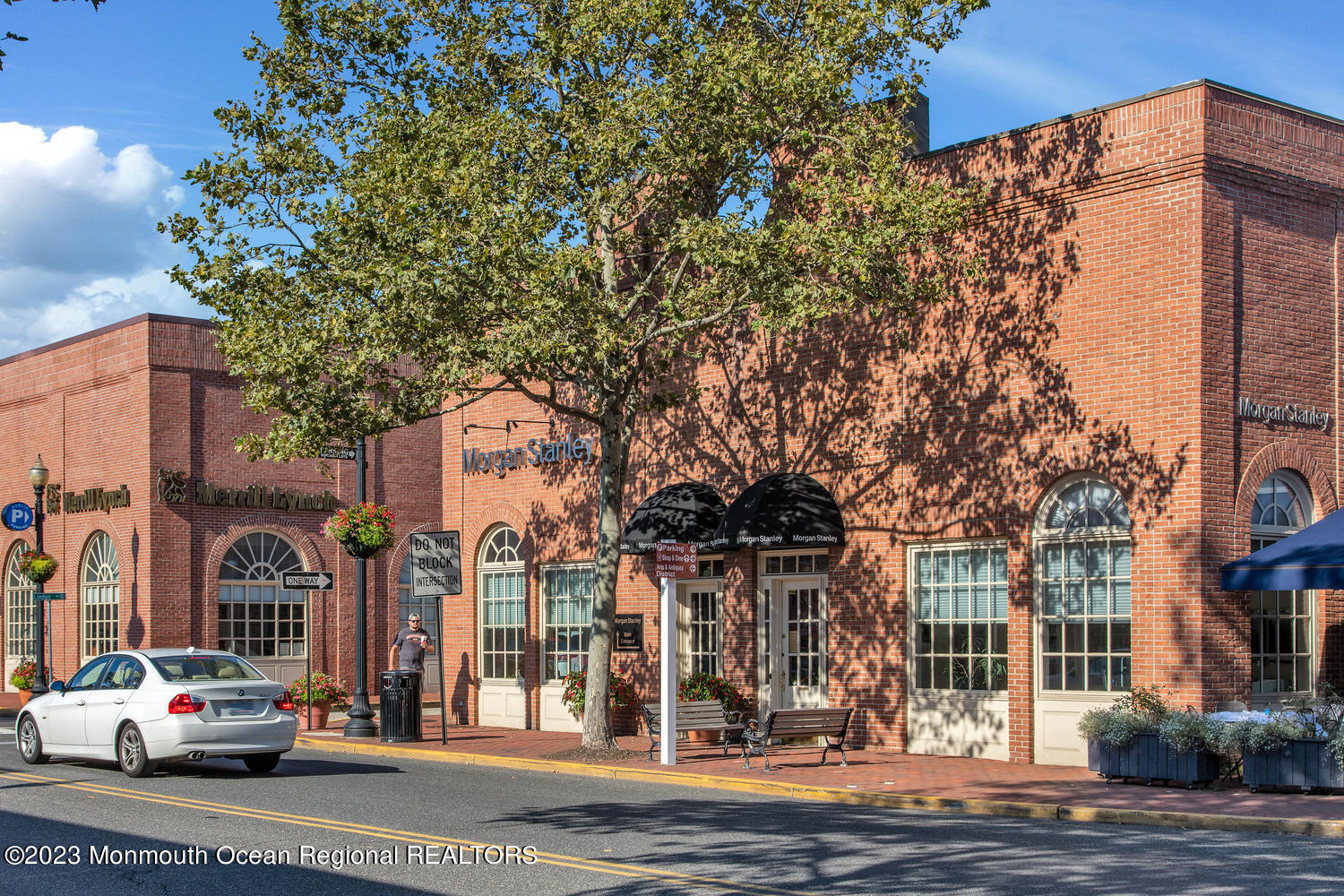 23 Carmen Place Red Bank NJ 07701