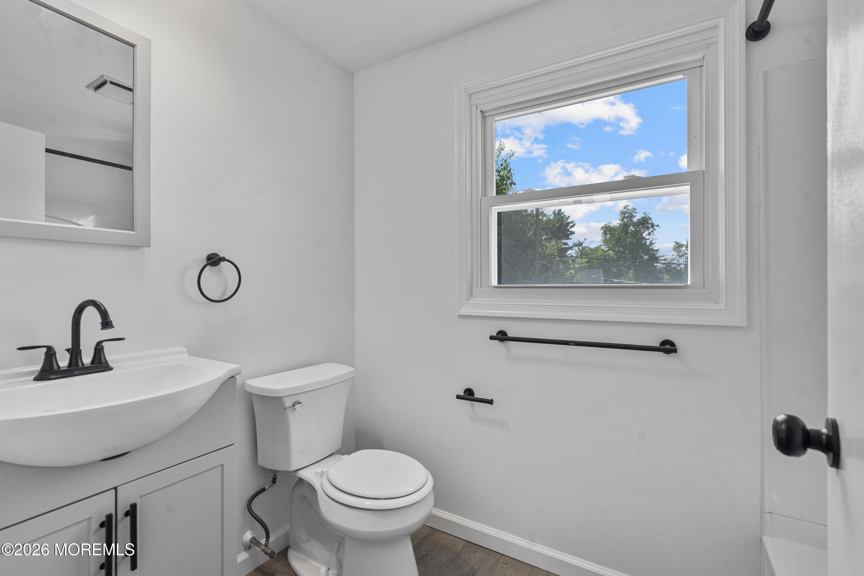 8 Holton Lane Willingboro NJ 08046