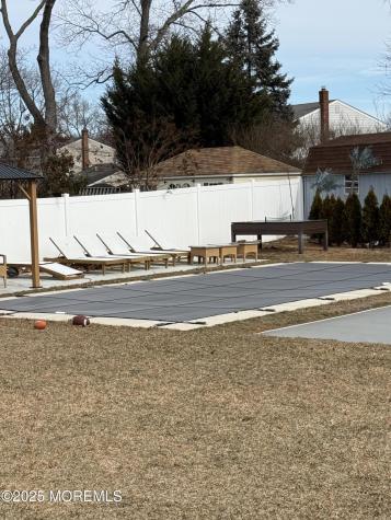 7 Peachtree Road Oakhurst NJ 07755