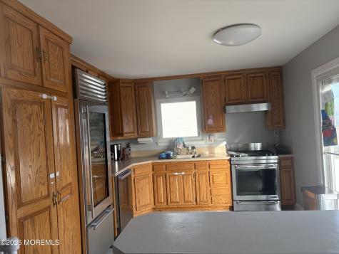 7 Peachtree Road Oakhurst NJ 07755