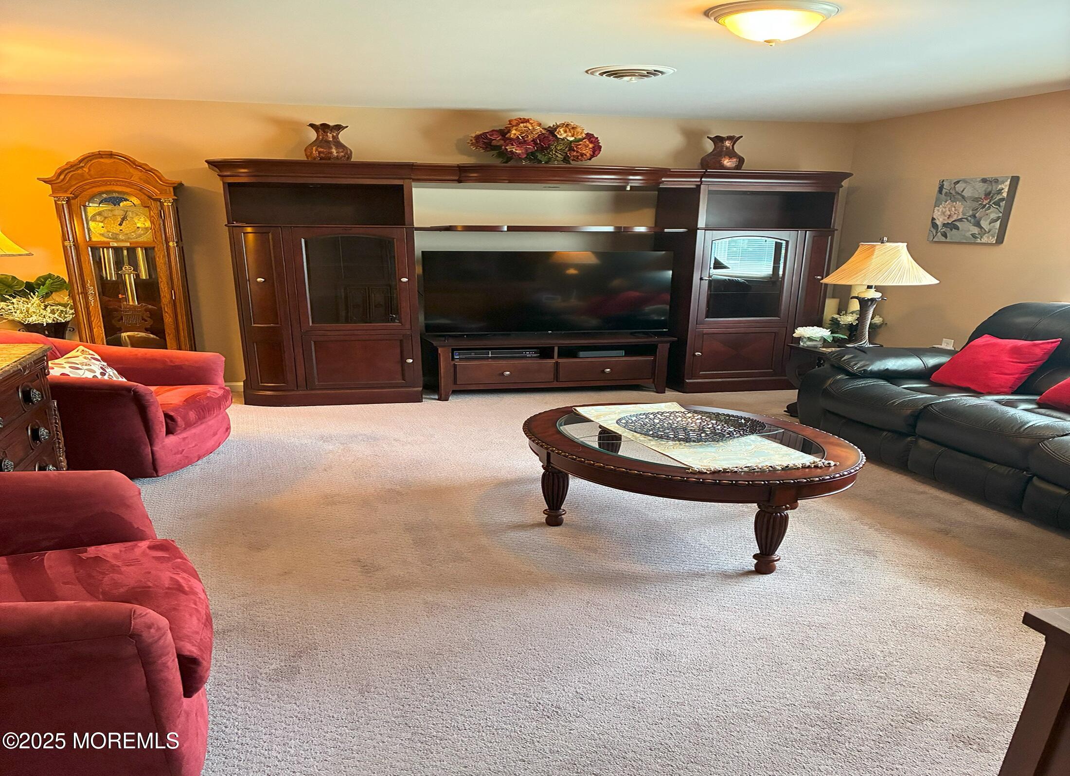 5 Graystone Place Whiting NJ 08759