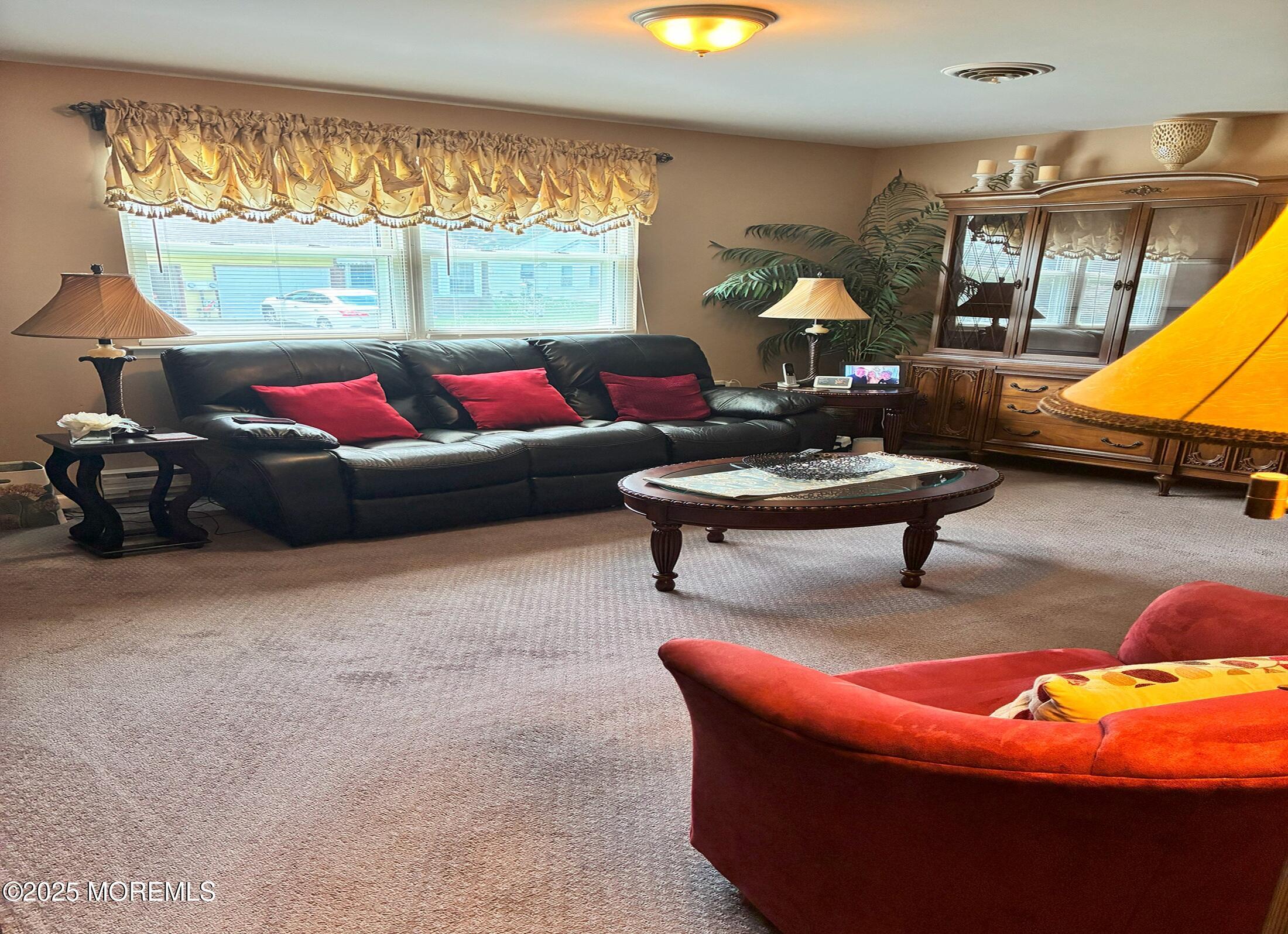 5 Graystone Place Whiting NJ 08759