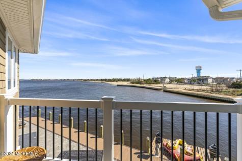 1 Pershing Boulevard Lavallette NJ 08735