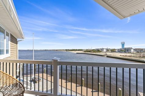 1 Pershing Boulevard Lavallette NJ 08735