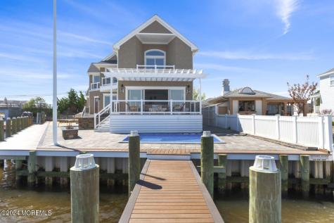 1 Pershing Boulevard Lavallette NJ 08735