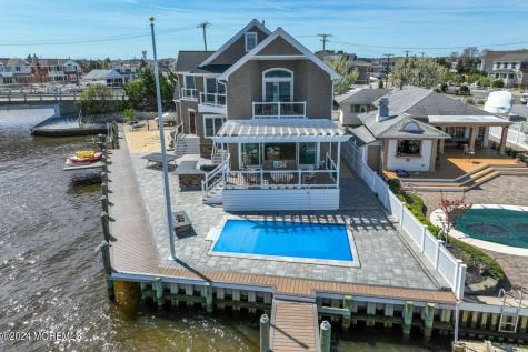 1 Pershing Boulevard Lavallette NJ 08735
