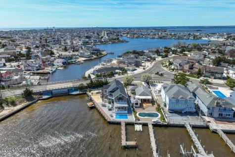 1 Pershing Boulevard Lavallette NJ 08735