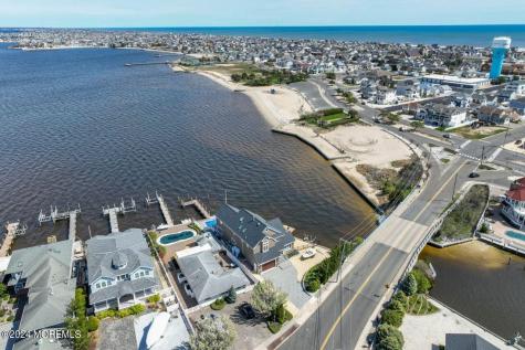 1 Pershing Boulevard Lavallette NJ 08735