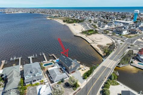 1 Pershing Boulevard Lavallette NJ 08735