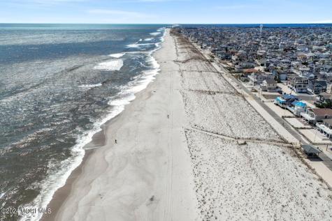 1 Pershing Boulevard Lavallette NJ 08735