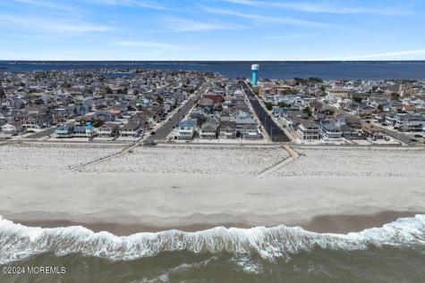 1 Pershing Boulevard Lavallette NJ 08735