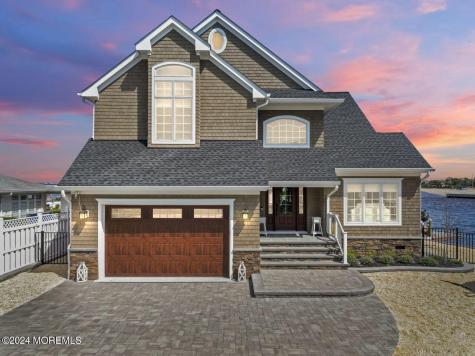 1 Pershing Boulevard Lavallette NJ 08735