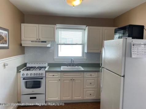 15 Elizabeth Avenue Lavallette NJ 08735