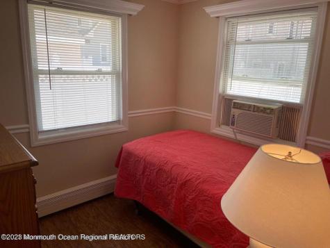 15 Elizabeth Avenue Lavallette NJ 08735