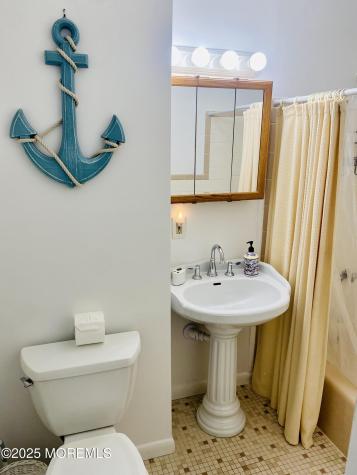 4 Camden Avenue Lavallette NJ 08735