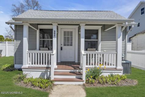 304 1/2 13th Avenue Belmar NJ 07719