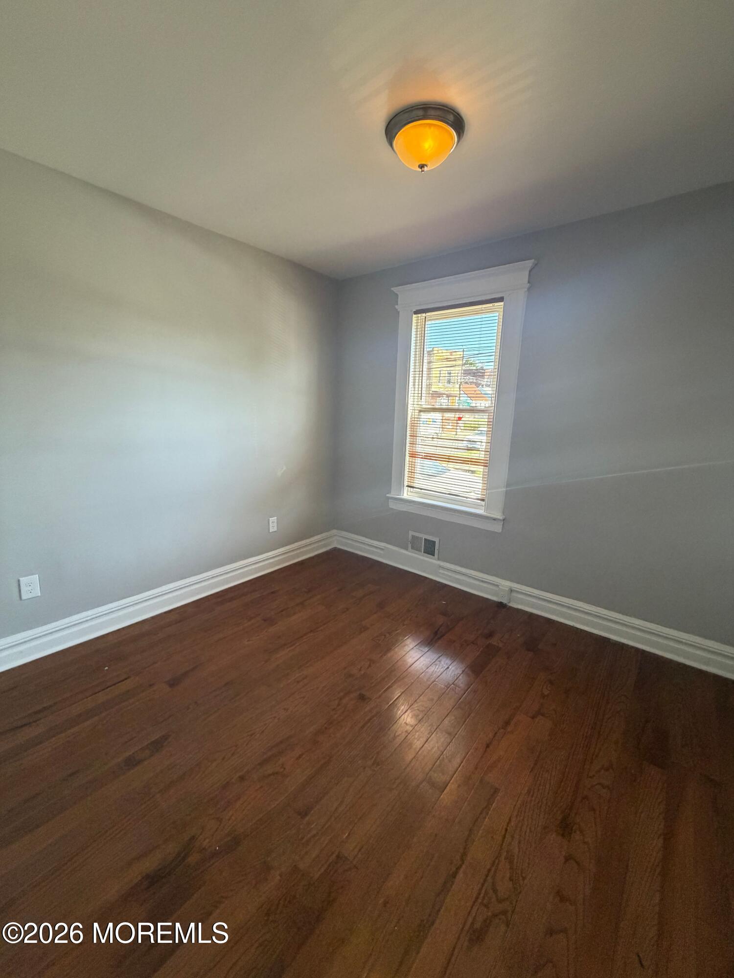 76 Halstead Street Newark NJ 07106