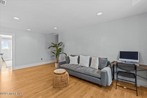 1730 Rue Mirador Point Pleasant NJ 08742