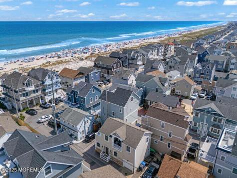 55 Barnegat Way Lavallette NJ 08735