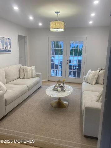 2 Campbell Court Oakhurst NJ 07755