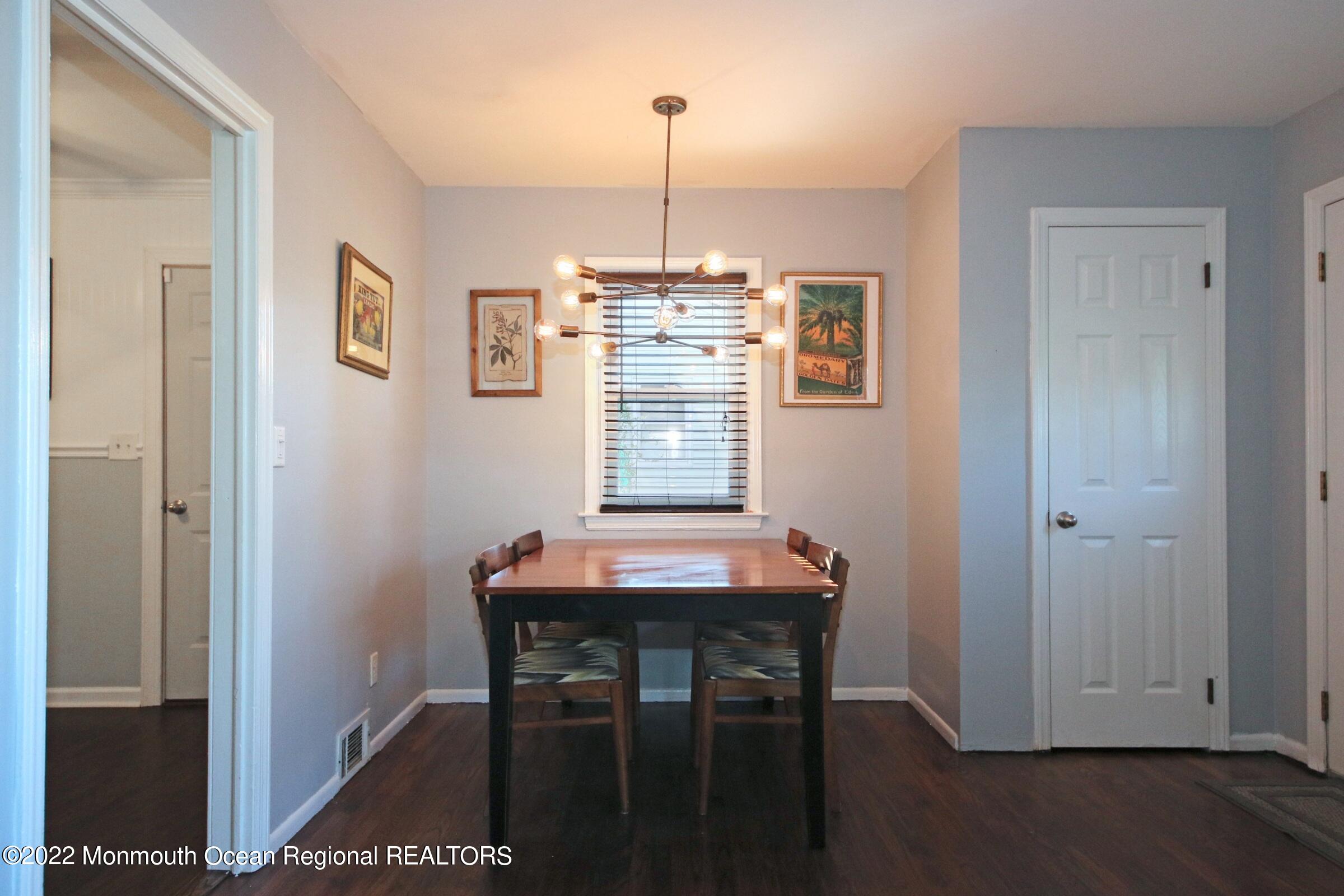 18 N Crestview Drive Middletown NJ 07748