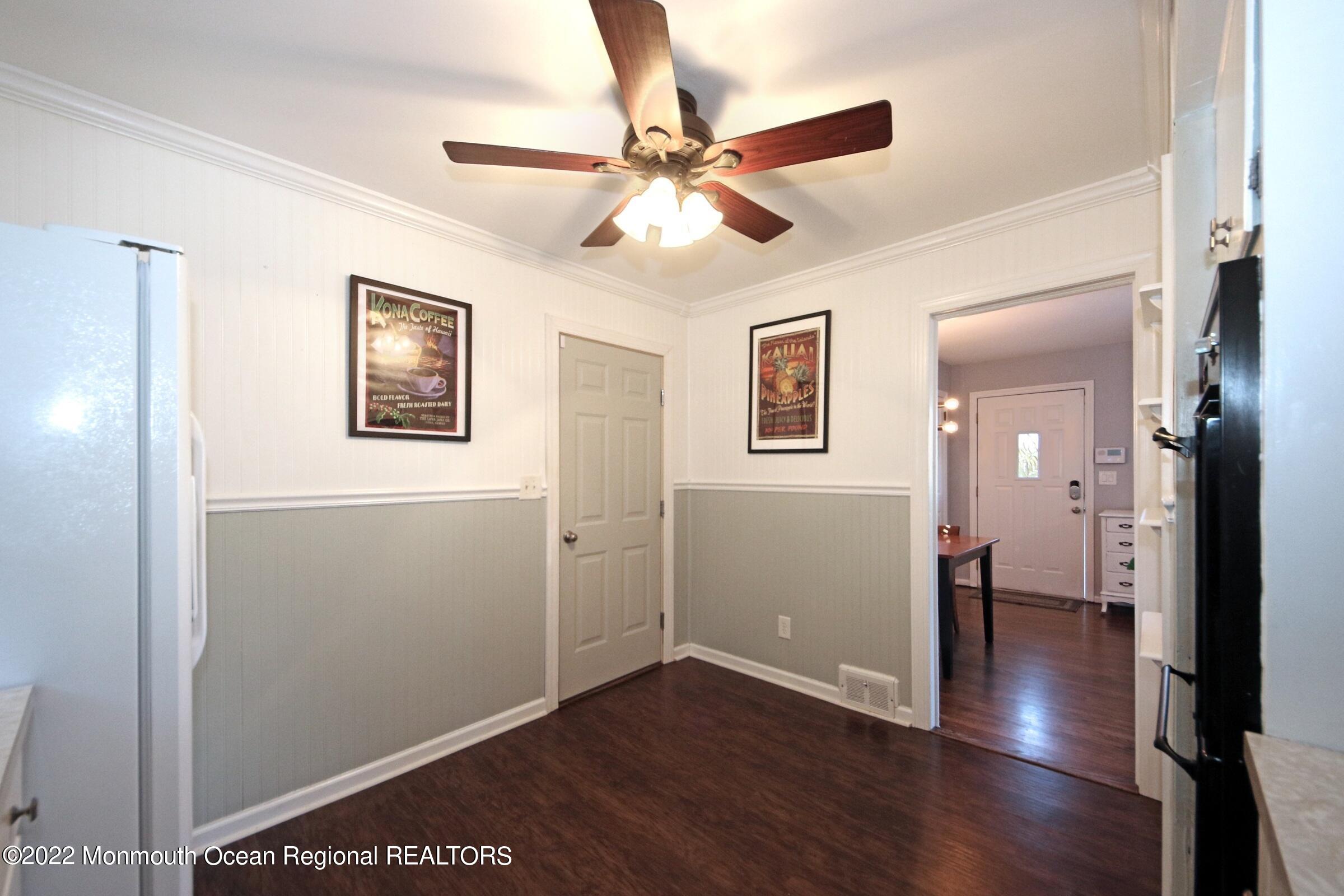 18 N Crestview Drive Middletown NJ 07748
