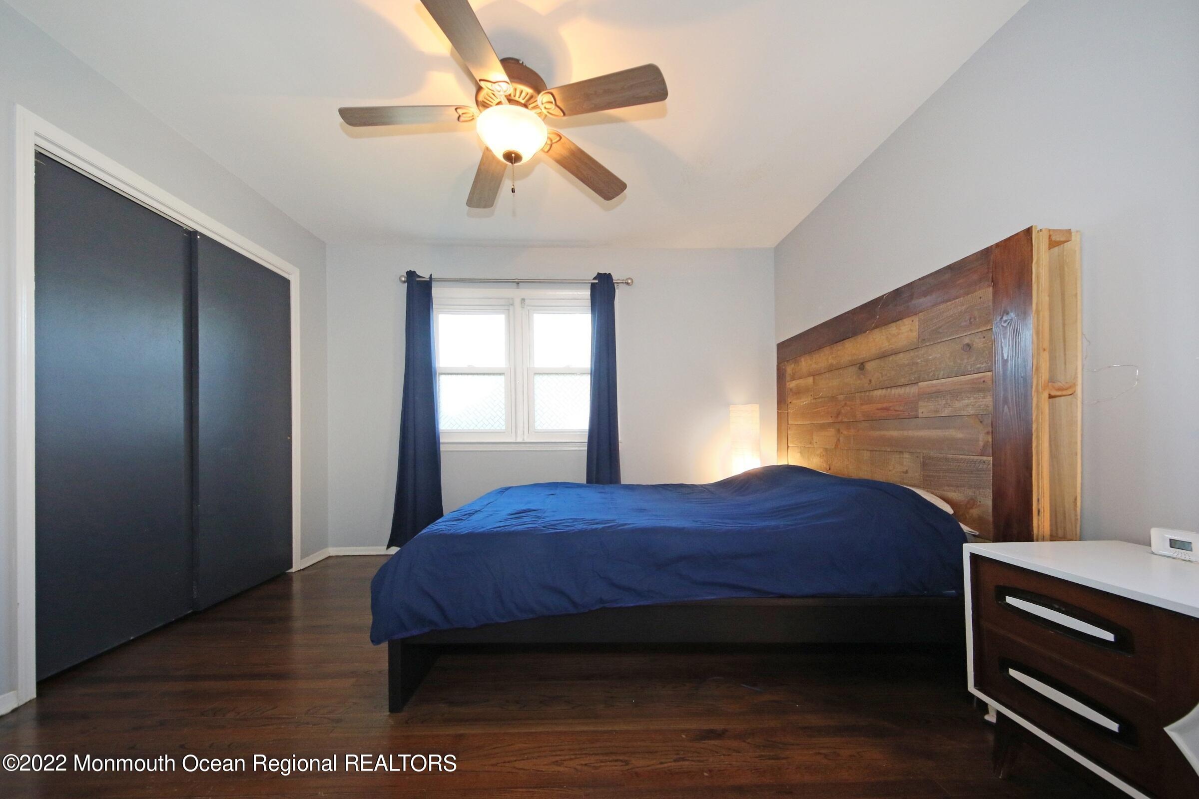 18 N Crestview Drive Middletown NJ 07748
