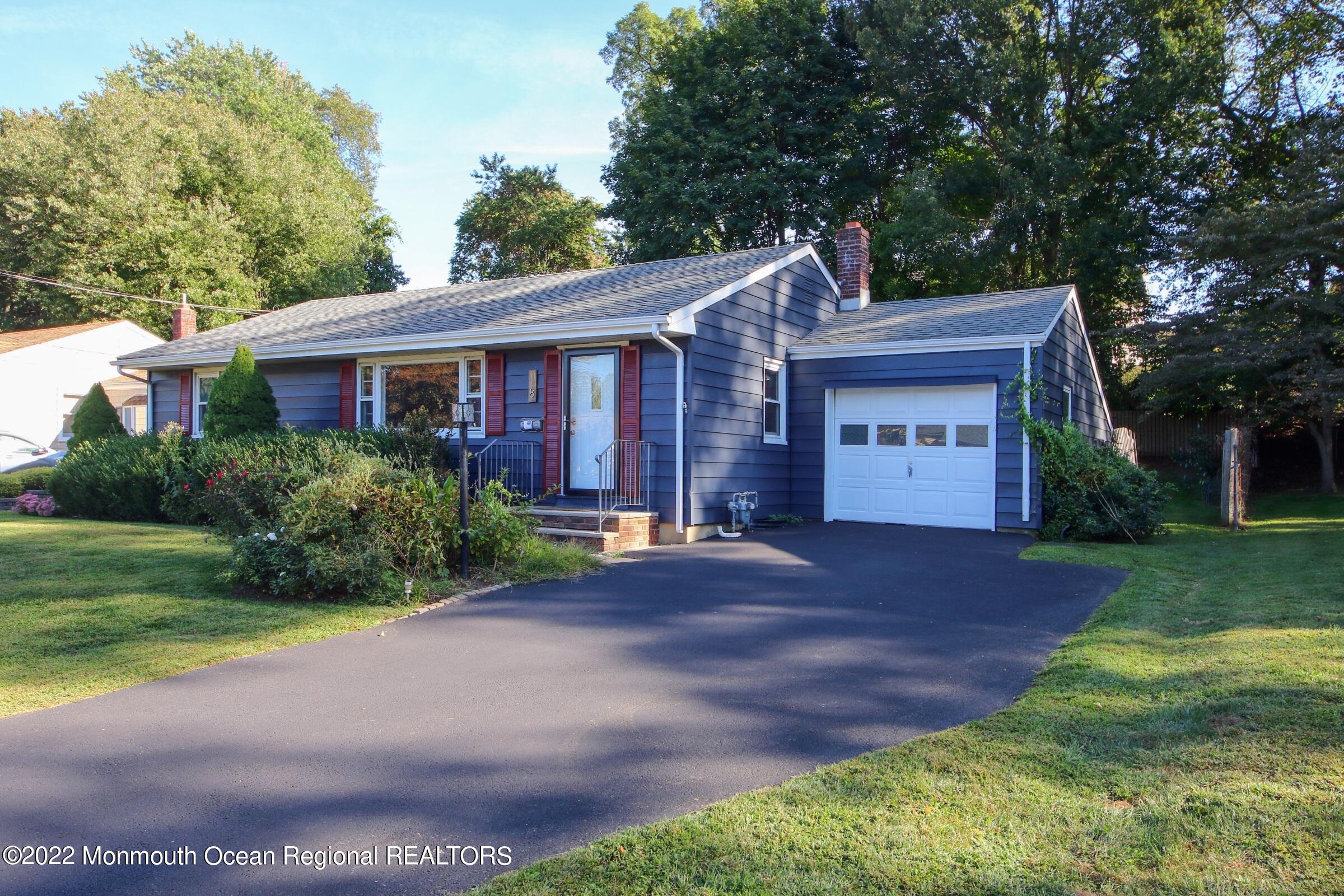 18 N Crestview Drive Middletown NJ 07748
