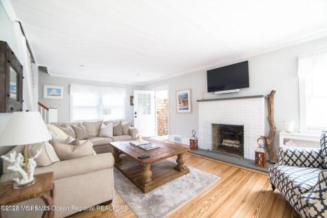413 Main Avenue Bay Head NJ 08742
