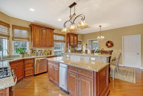 18 Mariners Bend Brielle NJ 08730