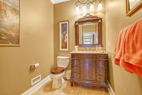 18 Mariners Bend Brielle NJ 08730